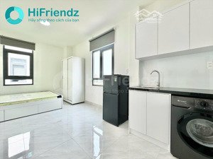 cho thuê căn studio rộng rãi, full nội thất, nhà mới 100%, được nuôi pet, gần trường umt