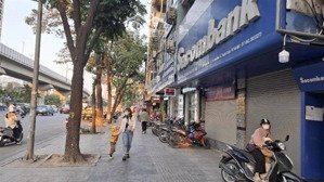 mặt phố nguyễn trãi vị trí siêu đắc địa, gần royal city