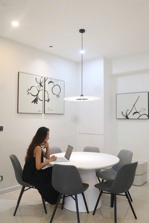 cho thuê căn hộ 2 phòng ngủ estella heights - view hồ bơi - giá tốt chỉ 35 triệu/tháng - trống sẵn