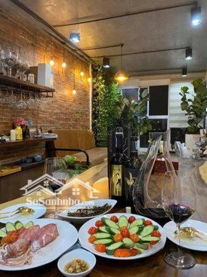 bán căn hộ đẹp cộng hoà garden 3pn, 2wc, nội thất đầy đủ, giá chỉ 4 tỷ (có thương lượng)