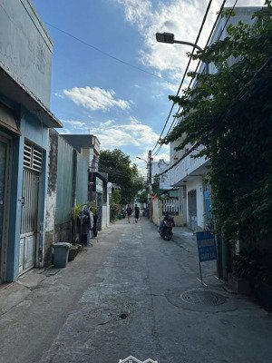 chế lan viên - lô đất kiệt oto sát cõ nguyên giáp. vị trí xây tòa căn hộ.giá chỉ 11.x tỷ