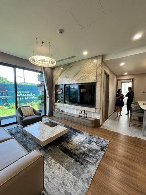 bán chcc 4pn wisteria - hinode. căn góc view thoáng - full tiện ích