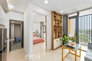 căn hộ 1pn + 1 pk 50m2 ban công - máy giặt riêng - thang máy - gần văn lang cs3, cầu đỏ