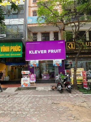 cho thuê nhà mặt phố duy tân 80m x 5 tầng mặt tiền 5m giá thuế 30tr lh em ngày kẻo lỡ mb đẹp