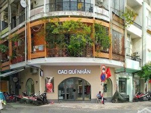 siêu phẩm góc 2 mặt tiền đường võ văn tần, p5, q3 - ngang 6.6 x 10m, hđ thuê 720tr - chỉ 14.5 tỷ