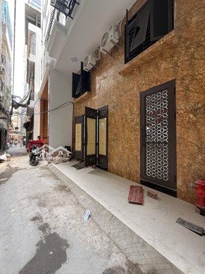 tòa ccmn mỹ đình lê đức thọ. 9 tầng thang máy ô tô đỗ cửa, 42 pkk doanh thu 200tr/th