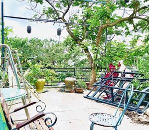 158m2, mặt tiền đường 30/4, vị trí kinh doanh sầm uất tặng nhà 3 tầng chỉ 17.8 tỷ.