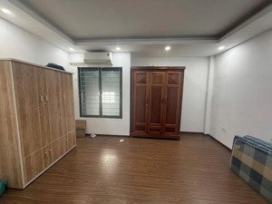 chủ nhà muốn bán căn nhà thời trẻ đã tích góp mua