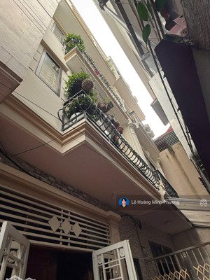 sót lại căn nhà 4 tầng kim hoàng full nội thất các phòng, mỗi tầng 2 phòng, giá cực kì yêu thương
