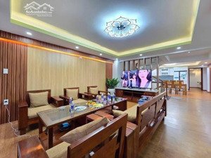 mặt phố kim giang dt75mx4t 1 mặt phố 1 mặt ngõ ô tô -vỉa hè đá bóng - kinh doanh đỉnh - giá 20.5 tỷ