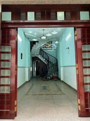 bán nhà riêng hxh tại tô hiến thành, 11 tỷ, 60m2, view đẹp, giá tốt