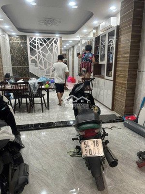 hẻm xe tăng - phan huy ích - 4x19 - 4 pn , 5 wc - 7 tỷ