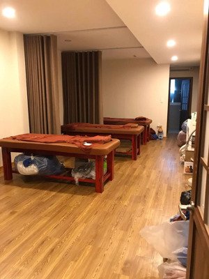 bán gấp-mặt tiền nguyễn bỉnh khiêm quận 1.dt:4 x 20.cn:80m2.6 tầng thang máy,giá :35 tỷ chốt luôn