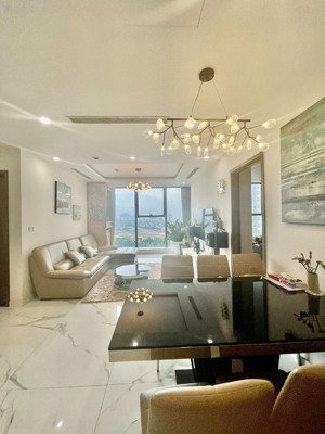 hàng hiếm!!! cho thuê căn hộ s56 sunshine city. 3pn ban công đn, view sân golf