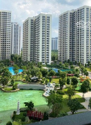 chủ cần bán gấp căn 2pn+ phân khu origami, giá 3ty2, có sổ.