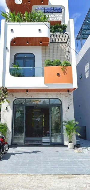 bán gấp nhà ngô thị thu minh - tân bình. view đẹp - full nội thất - giá rẻ nhất thị trường