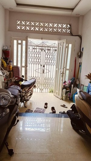 nhà 77m2 gần etown cộng hòa, sân bay - p. 13 tân bình - sát mt - chỉ 7.4 tỷ