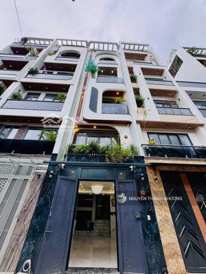 cho thuê nhà hẻm 8m 1 sẹc ( phan huy ích ) thang máy - full nội thất _như hình __!!!!