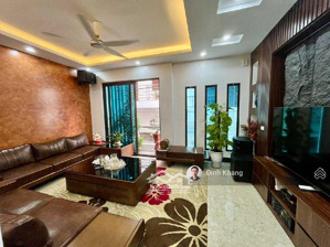 bán nhà phân lô ngô quyền, diện tích 50m2, 5 tầng, ô tô đỗ cửa, hai mặt thoáng, giá 9.4 tỷ