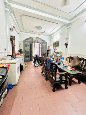 chính chủ bán gấp nhà âu cơ tân bình dt 100m2, 4pn, 4wc, shr, giá chỉ 11 tỷ còn tl