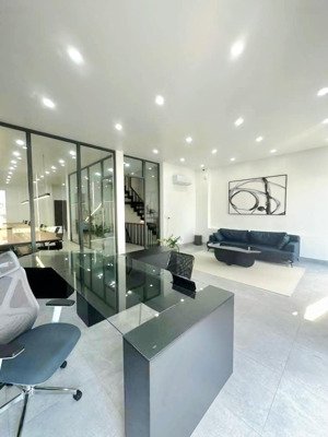 bán gấp tòa nhà mặt tiền 6 tầng hầm + thang máy , ngang 8m - kề ubnd quận tân phú