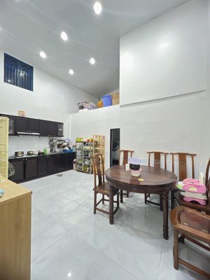 bán nhà, đường nguyễn bình, xã phú xuân, huyện nhà bè 4,2m nở hậu 6,1m dài 13m, giá 4,59 tỷ.