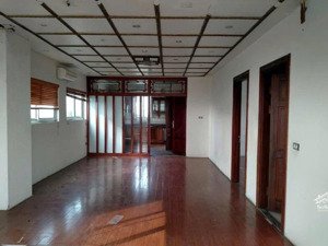 chính chủ bán tòa văn phòng thương mại 9 tầng vip nhất khu mễ trì dòng tiền 90tr 130m giá 54 tỷ