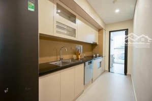 chủ thiện chí gửi bán căn 2 ngủ moonlight tầng cao, giá tốt, liên hệ sớm trước khi nộp hồ sơ sổ