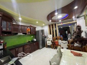 giảm 500tr còn 8,3 tỷ hẻm xe hơi thoại ngọc hầu- gần ubnd quận tân phú- 4x15- 4 tầng-