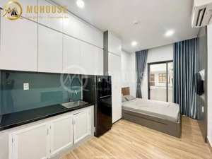 cho thuê căn hộ studio ban công gần sala mai chí thọ full nội thất có thang máy