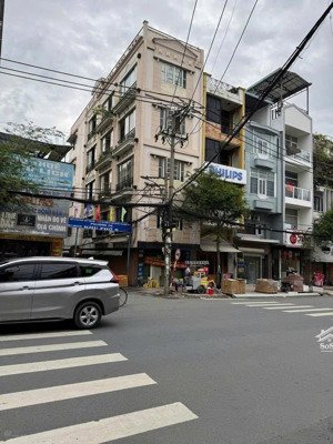 bàn nhà góc 2 mặt tiền đinh bộ lĩnh, bình thạnh, gần chu văn an, dt 4.7x20m, nhà 6 tầng, giá 20 tỷ