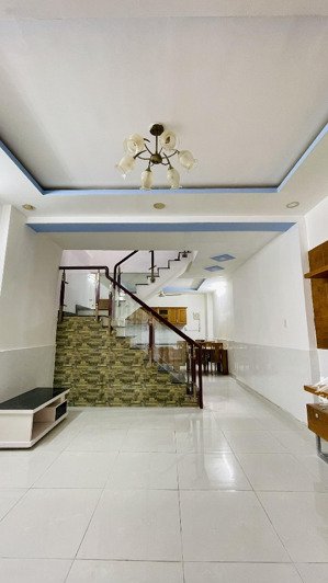 bán nhà mt thụt đường tân quý, 4x12.5m, nhà 1 lầu, giá hơn 4 tỷ