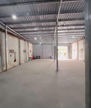 cho thuê nhà kho quận 7 dt 150m² xe container vào tận cửa