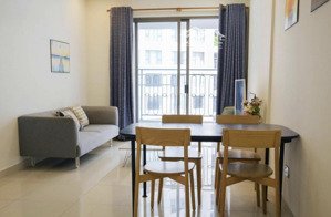 cho thuê căn hộ saigon royal, q4. 82m2, 2pn 2wc full nội thất. giá rẻ nhất: 20 triệu/tháng