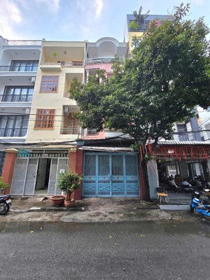 bán nhà đẹp sư vạn hạnh quận 10