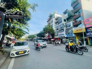 tiếc lắm phải bán nhà mỗ lao dt 76m2, 4 tầng mt 5m giá 10.6 tỷ