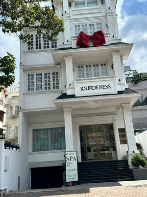 bán nhà ngay sân bay! cần bán gấp nhà mặt tiền lam sơn, p. 2, tân bình. (9x20m) - 3 tầng. giá 35 tỷ