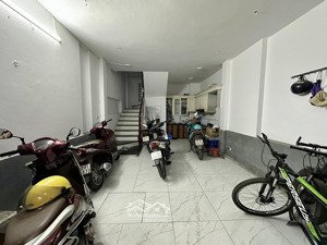 nhà đẹp 2 thoáng trước sau - ngõ nông gần phố sát ô tô - hàng xóm lotte cho thuê dòng tiền 9,5tỷ