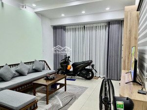 nhà riêng hẻm 6m 139/ đường tân sơn nhì, trệt 1 lầu, 2 pn, 2wc, 4x12m, chính chủ