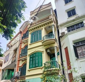 bán nhà phố hoàng cầu đống đa, 56m2, 5 tầng ô tô tránh, kinh doanh, giá 26.5 tỷ