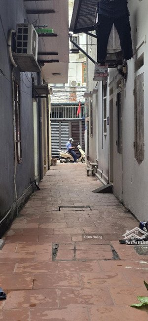 bán nhà tư đình 40m2, dân xây kiên cố 3 tầng, ngõ nông thẳng tắp, 15m ra oto thông, ở sướng, đầu tư