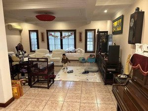 ô tô tránh, vỉa hè, 25m ra phố, kinh doanh, ngõ thông, phố yên lãng - đống đa, 64m2*5t*mt 6.4m