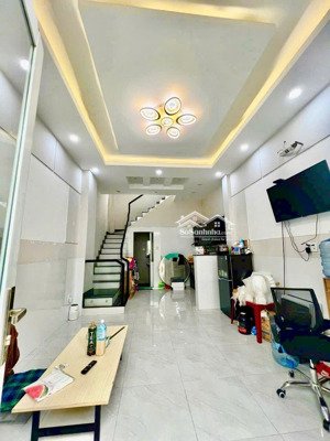 bán nhà đường số 38 - phường hiệp bình chánh - nhà 1 trệt 2 lầu - ngay chợ hiệp bình