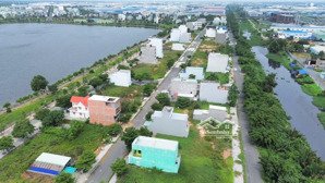 bán gấp trong tuần, đất thổ 105m2, đường lơn đối diện kcn ponchen2