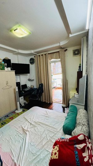 35m2- 1 phòng ngủ tách bếp, full nội thất, ban công, wc riêng- gần hutech, gtvt, uef và landmark 81