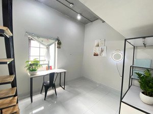cho thuê phòng trọ 30m2 có gác đường hoà hiệp quận tân bình ngay ngã tư bảy hiền