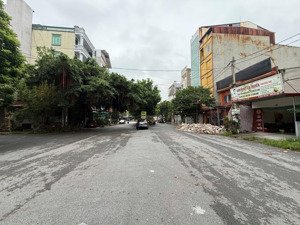 mặt phố diệu tiên, cạnh đường lê quang đạo, từ sơn bắc ninh