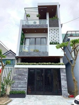 nhà đẹp full nội thất 243/1a tô hiến thành, p13, quận 10