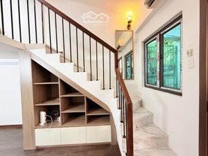 bán nhà riêng 50m2, 2pn, 1wc, giá cực chất tại phố huế, hai bà trưng, hà nội