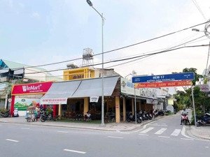nền ( 7,85*25) hẻm 17 đường trần hoàng na